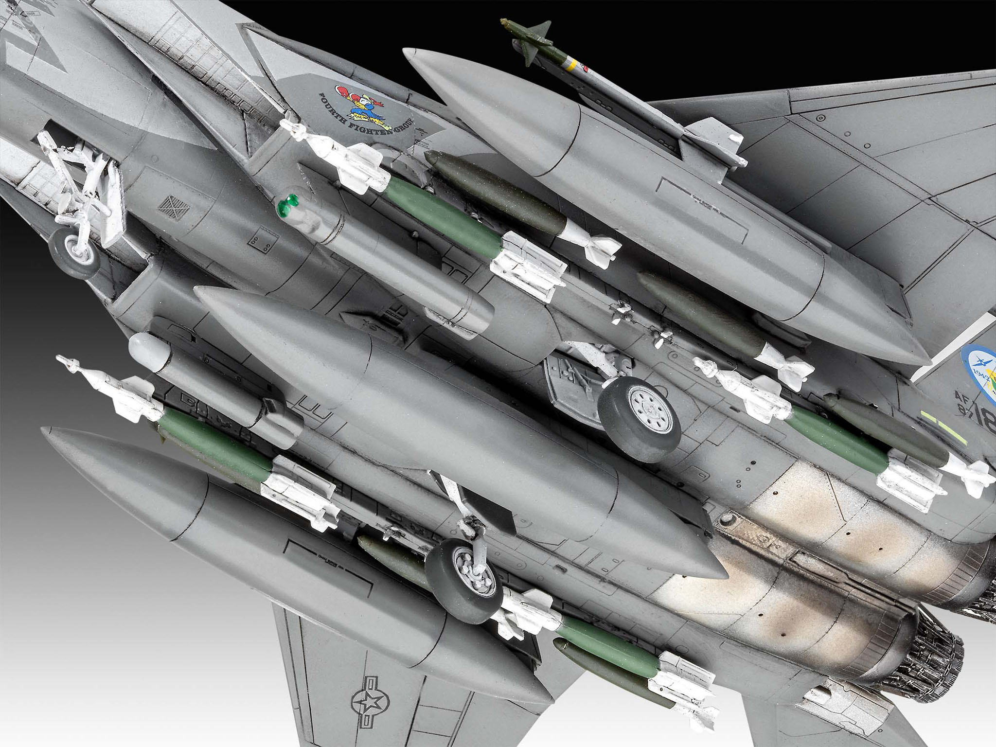 F-15e Strike Eagle 1:72 Plastic Model Kit REVELL