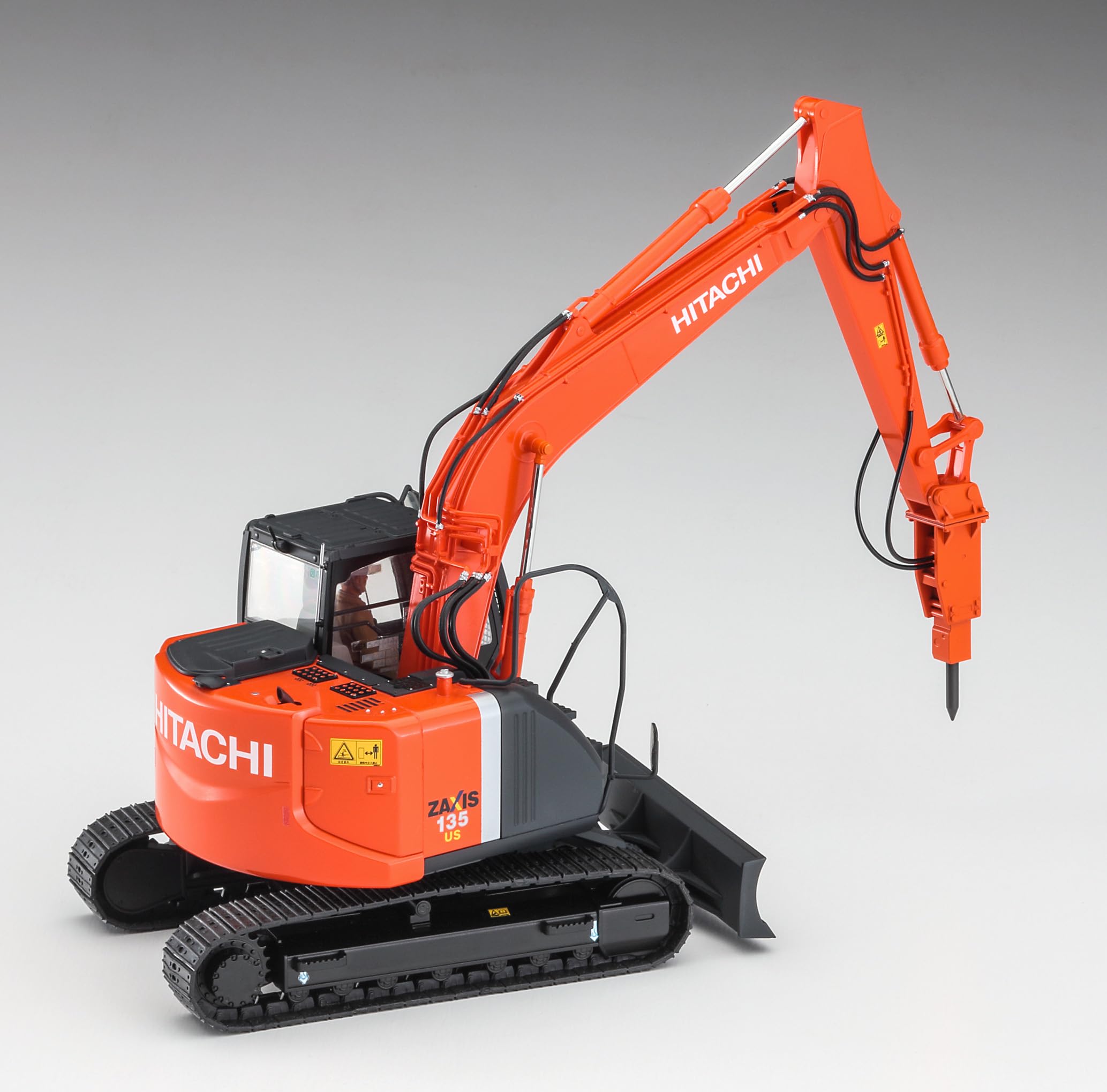 HITACHI ZAXIS 75 UR 1/35 スケール HITACHI（日立）の【1/35 ZAXIS 75UR】と【1/50 ZAXIS 170W】を