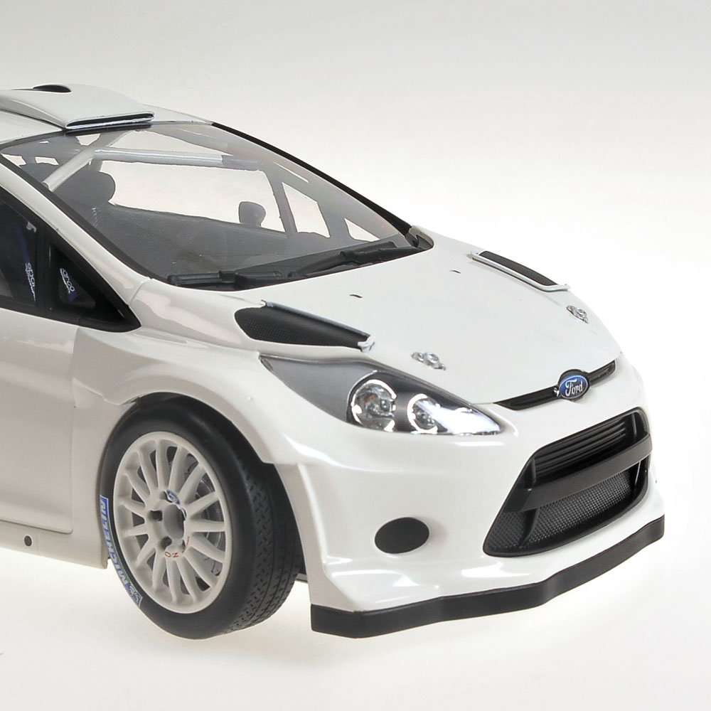 Ford fiesta brochure 2011 uk #4