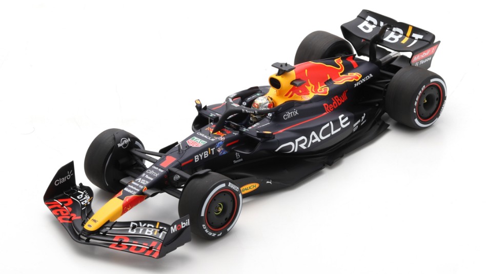 ベビーグッズも大集合 Max Bull Red Verstappen Tyre With Dhabi Abu Winner #1 2022 レーシングカー